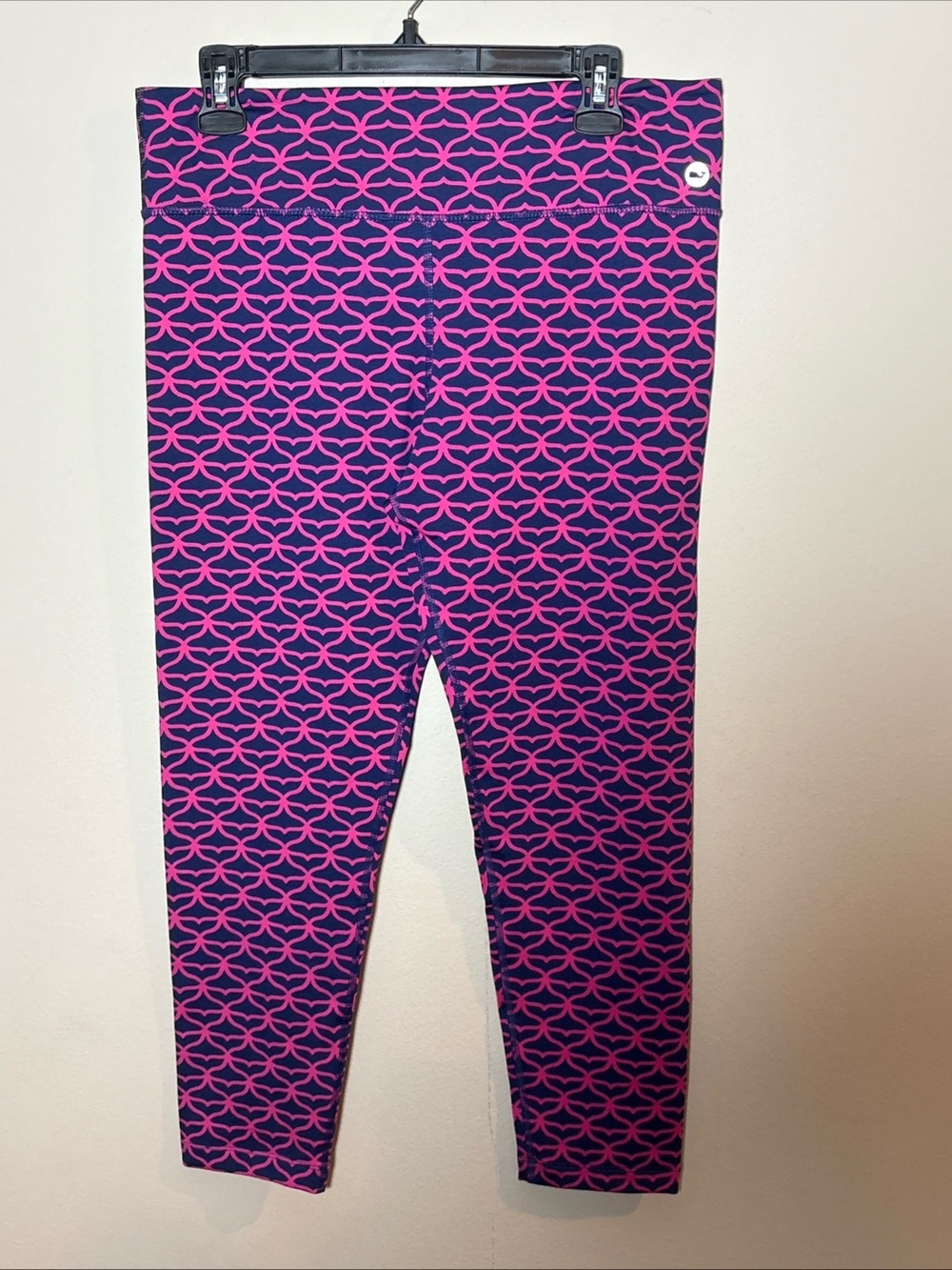 Vineyard VInes Whale Tail Around Town Leggings blue pink preppy active Sz Lrg L
